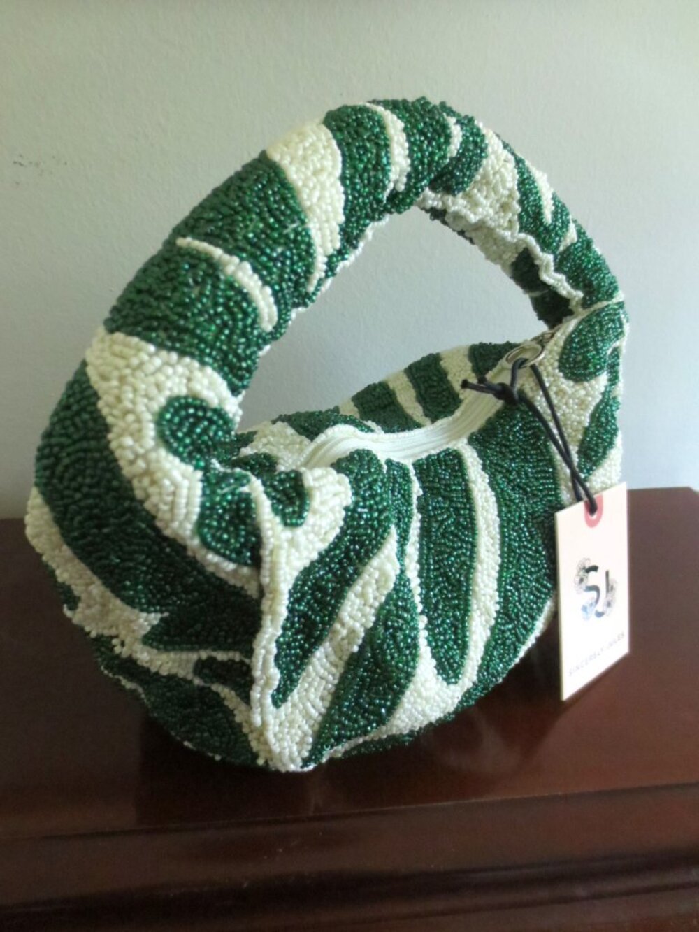 Rare Sincerely Jules Leaf Print Green & White Beaded Hobo Purse